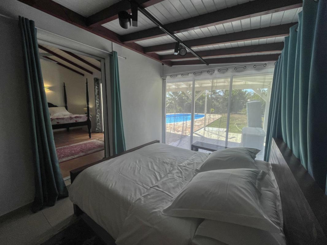 29.Location villa piscine sainte anne guadeloupe_Chambre 2